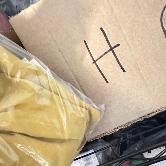 Floreat Embroidered Bird Branch Yellow Black‎ Wrap Waist Top Size 6 - Picture 11 of 11